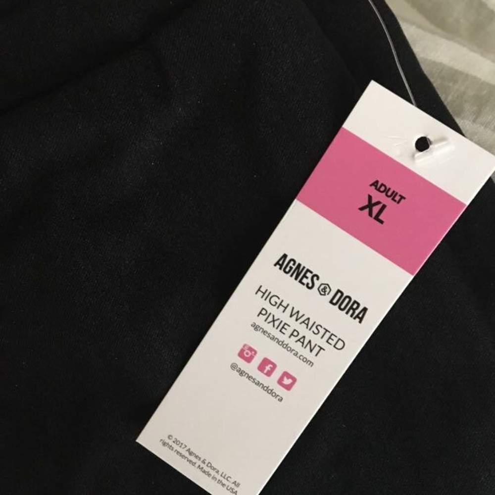 Agnes & Dora Pixie Pants, new w/tags